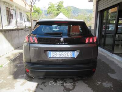 Peugeot 3008 S&S Allure Grigio usata Striano