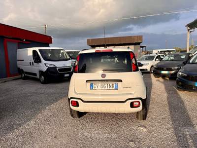 Fiat Panda HYBRID  VERSIONE CROSS - NEOPATENTATI Bianco usata Latina