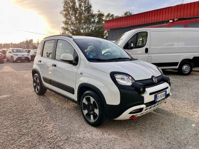 Fiat Panda HYBRID  VERSIONE CROSS - NEOPATENTATI Bianco usata Latina