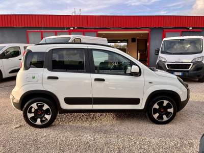 Fiat Panda HYBRID  VERSIONE CROSS - NEOPATENTATI Bianco usata Latina