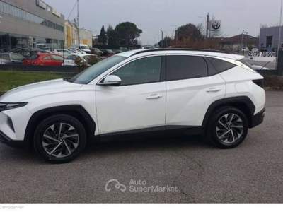 Hyundai Tucson Hyundai Tucson 1.6 CRDi, 04/21, km 86000, condizioni eccellenti Bianco usata Trecastagni