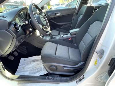 Mercedes-Benz GLA Business Extra Bianco usata San Pietro in Gu