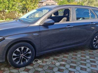 Fiat Tipo 1.6 Mjt S&S SW S-Design Grigio usata Terlizzi