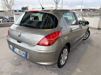 Peugeot 308 Stop&Start 5p. Business Oro usata ALTAMURA