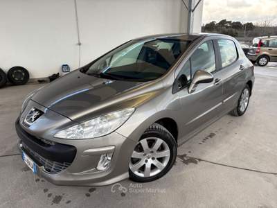 Peugeot 308 Stop&Start 5p. Business Oro usata ALTAMURA