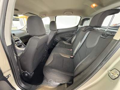 Peugeot 308 Stop&Start 5p. Business Oro usata ALTAMURA