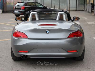 BMW Z4 sDrive20i FARI BI-XENON SEDILI RISCALDATI Grigio usata Villongo