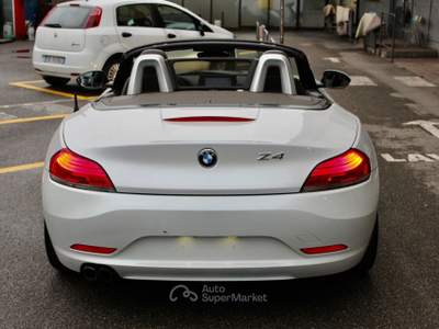 BMW Z4 sDrive20i INTERNI IN PELLE MARRONE NAVY Bianco usata Villongo