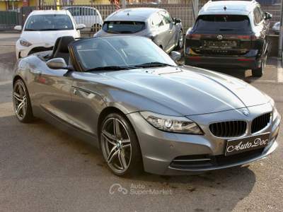 BMW Z4 STEPTRONIC sDrive23i PELLE NERA NAVY PRO XENON CERCHI 19” Grigio usata Villongo