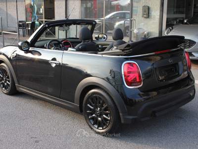 MINI One Cabrio MNI 102CV SEDILI RISCALDATI FULL LED NEOPATENTATI Nero usata Villongo