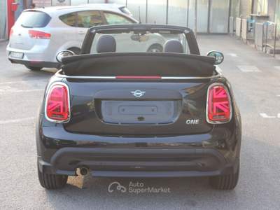 MINI One Cabrio MNI 102CV SEDILI RISCALDATI FULL LED NEOPATENTATI Nero usata Villongo