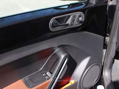 Volkswagen Maggiolino 105CV ALLSTAR SEDILI SPORT MISTO PELLE Nero usata Villongo