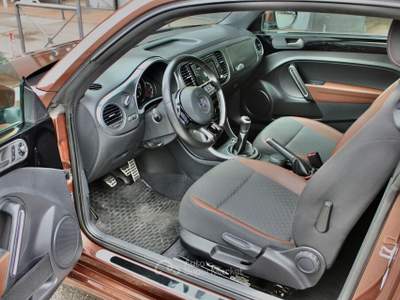 Volkswagen Maggiolino ALLSTAR SPORT 6 MARCE PER NEOPATENTATI Bronzo usata Villongo