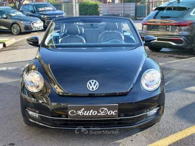 Volkswagen Maggiolino Cabrio 1.2 TSI Design 105CV NAVY PLUS SEDILI RISCALDATI Nero usata Villongo