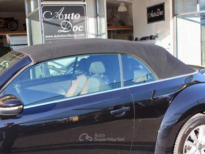 Volkswagen Maggiolino Cabrio 1.2 TSI DSG 105CV NAVY SENSORI Nero usata Villongo
