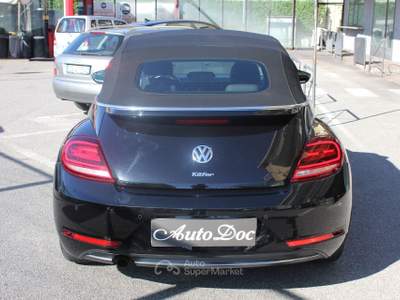 Volkswagen Maggiolino Cabrio 1.2 TSI Sound BlueMotion Technology Nero usata Villongo
