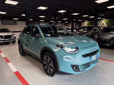 Fiat 600 600 1.2 hybrid Pop 145cv auto Blu/Azzurro usata Desenzano del Garda
