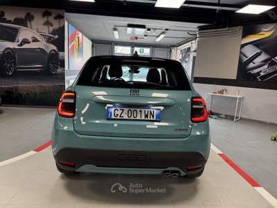 Fiat 600 600 1.2 hybrid Pop 145cv auto Blu/Azzurro usata Desenzano del Garda