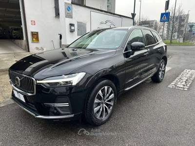 Volvo XC60 2.0 b5 MY22 Inscription awd - AUT/GOOGLE/PDC/LED Nero usata Sesto San Giovanni