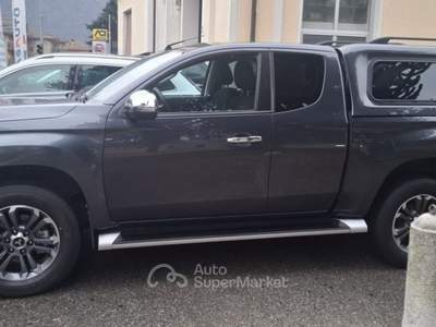 Mitsubishi L200 2.3 D Club Cab 4x4 Super Select Intense PREZ. REA Grigio usata Varallo