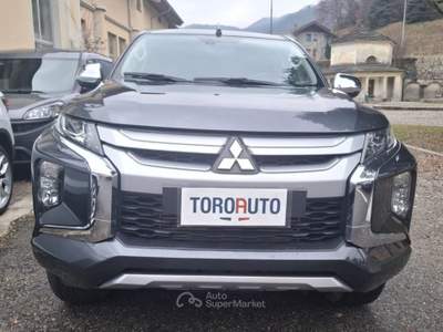 Mitsubishi L200 2.3 D Club Cab 4x4 Super Select Intense PREZ. REA Grigio usata Varallo