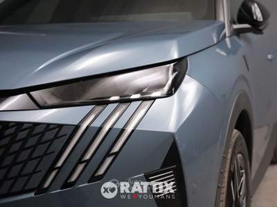 Peugeot 3008 3008 1.2 hybrid gt 145cv e-dcs6 Blu/Azzurro usata Barzago