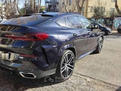 BMW X6 xDrive30d 48V Msport Blu/Azzurro usata Roma