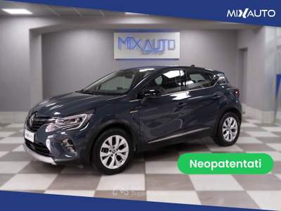Renault Captur 1.6 E-Tech PHEV Intens 160CV Auto Grigio usata Latina