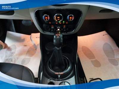 MINI 1.5 Cooper D Hype 5 2.0 150 CV AUT EU6B DPF Bianco usata Latina