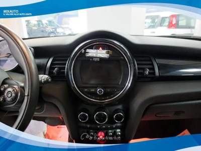 MINI Cooper 1.5 136cv 5 Porte Boost Seven AUT EU6B Nero usata Latina