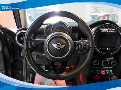 MINI Cooper 1.5 136cv 5 Porte Boost Seven AUT EU6B Nero usata Latina