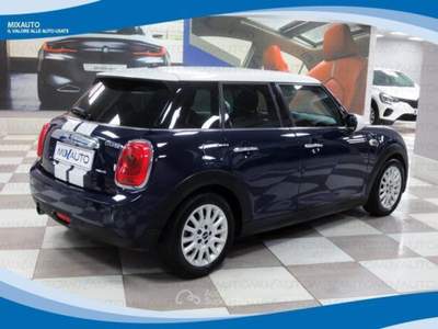 MINI Cooper 1.5 136cv 5 Porte AUT EU6 Blu/Azzurro usata Latina