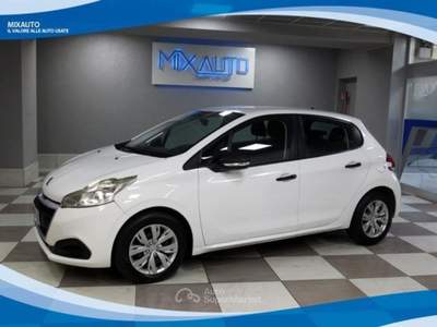 Peugeot 208 1.6 BlueHDI 75cv Access EU6 Bianco usata Latina