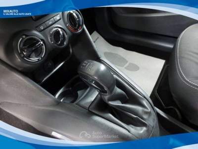 Peugeot 208 1.6 BlueHDI 75cv Access EU6 Bianco usata Latina