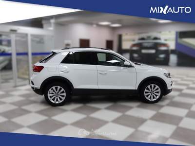 Volkswagen T-Roc 1.0 TSI Advance 110CV EU6 Bianco usata Latina