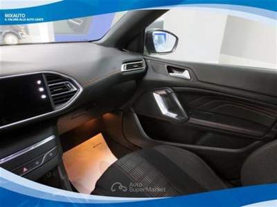 Peugeot 308 1.2 PureTech 130cv GT Line EAT8 EU6 Argento usata Latina