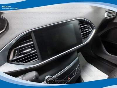 Peugeot 308 1.2 PureTech 130cv Style EU6 Blu/Azzurro usata Latina
