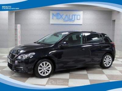Peugeot 308 1.2 PureTech 130cv Style EU6 Blu/Azzurro usata Latina