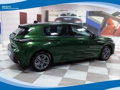 Peugeot 308 1.2 PureTech 130cv Allure EU6 Verde usata Latina