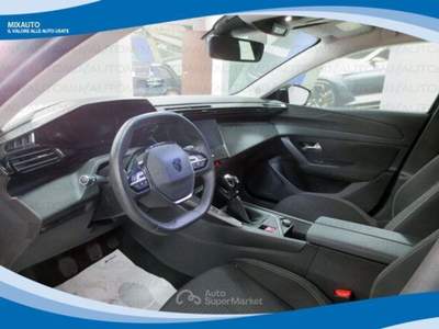 Peugeot 308 1.2 PureTech 130cv Allure EU6 Verde usata Latina