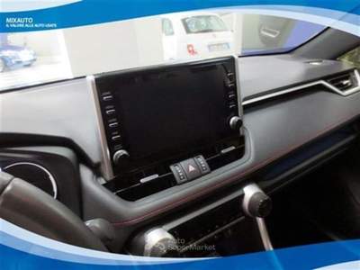 Toyota RAV4 2.5 VVTi-iE PHEV 306cv AWD-i Dynamic+ ECVT EU6 Argento usata Latina