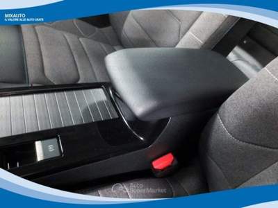 Citroen C4 1.2 PureTech 130cv Plus EAT8 EU6 Grigio usata Latina