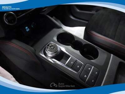 Ford Kuga 2.5 PHEV 225cv 2WD ST Line X AUT EU6 Bianco usata Latina