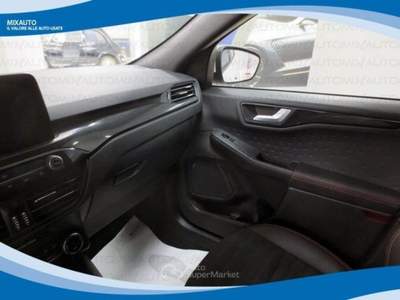 Ford Kuga 2.5 PHEV 225cv 2WD ST Line X AUT EU6 Bianco usata Latina