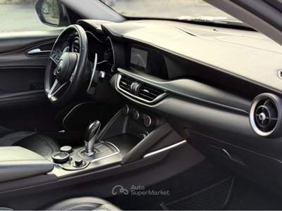 Alfa Romeo Stelvio tetto apribile  Grigio usata Marigliano