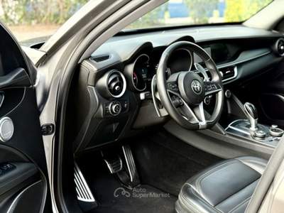 Alfa Romeo Stelvio tetto apribile  Grigio usata Marigliano