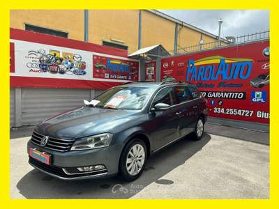 Volkswagen Passat 150cv EcoFuel - 2012 Grigio usata Giugliano in Campania