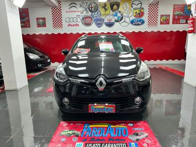 Renault Clio 1.5 dCi 90CV Costume National - 2014 Nero usata Giugliano in Campania