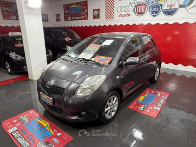 Toyota Yaris 90cv - 2008 Grigio usata Giugliano in Campania
