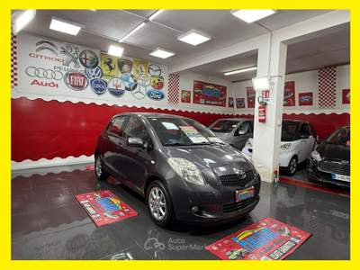 Toyota Yaris 90cv - 2008 Grigio usata Giugliano in Campania